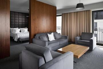 Фото номера Люкс с видом на озеро Отель Heron Live Hotel Marina &amp; SPA г. Грудек-над-Дунайцем 4