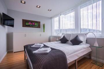 Фото номера Улучшенный люкс Комплексы для отдыха с коттеджами/бунгало Lemon Resort Spa г. Грудек-над-Дунайцем 13